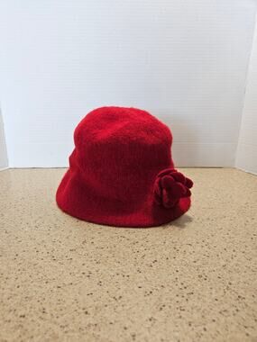 Vintage Barbour Cloche Hat Red 100% Lambswool‎ Flower Accent
